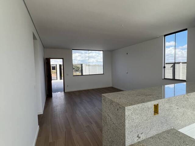 #127 - Apartamento para Venda em Itabirito - MG - 3