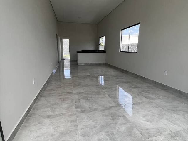 #136 - Casa para Venda em Itabirito - MG