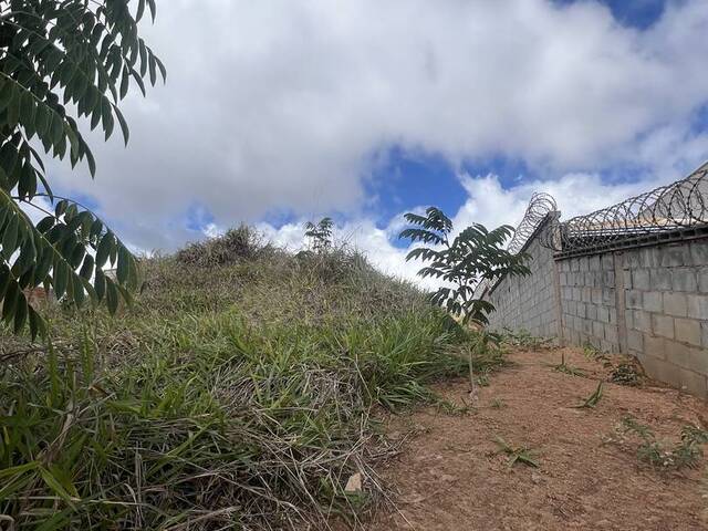 #143 - Lotes para Venda em Itabirito - MG - 2