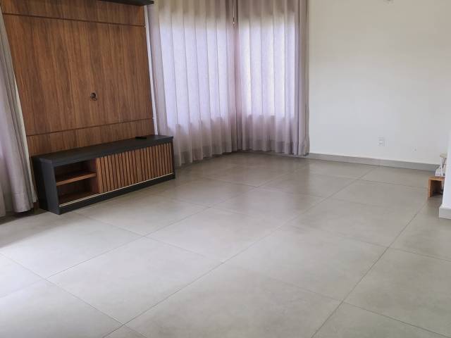 #145 - Casa para Locação em Itabirito - MG