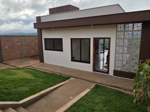 #148 - Casa para Venda em Itabirito - MG - 1