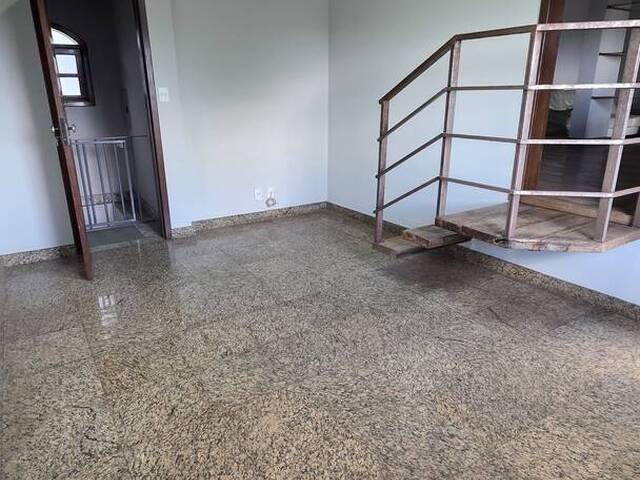 #157 - Casa para Venda em Itabirito - MG