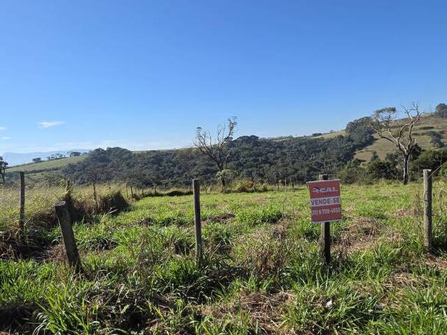 Lotes para Venda em Itabirito - 2