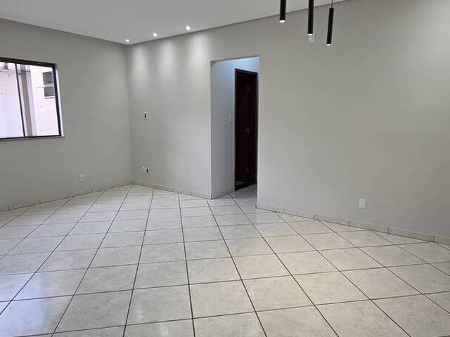 #168 - Apartamento para Locação em Itabirito - MG