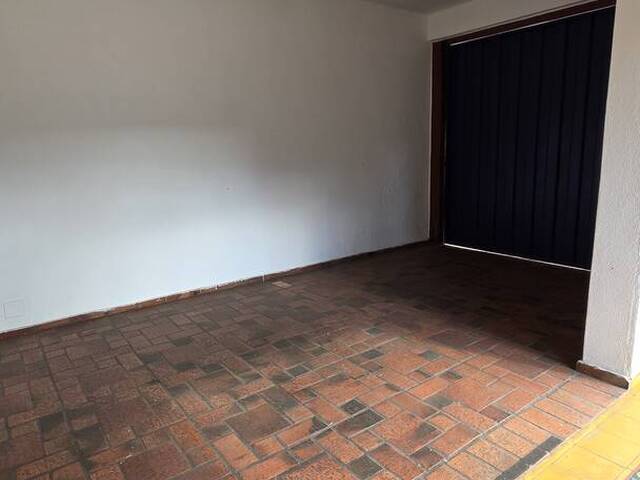 #175 - Casa para Locação em Itabirito - MG