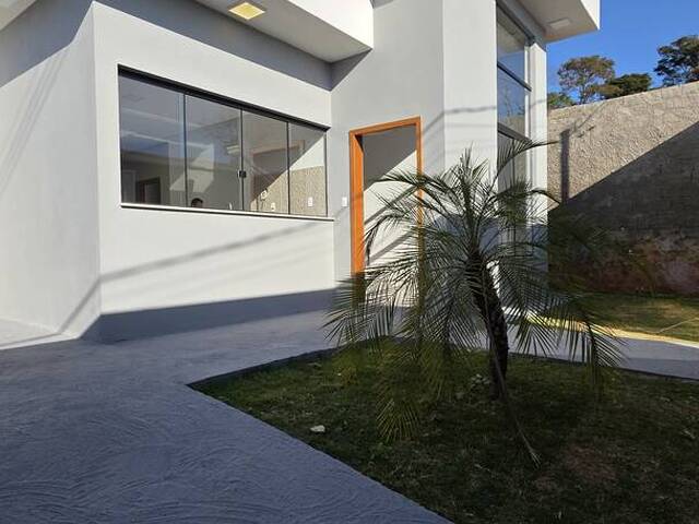 #181 - Casa para Venda em Itabirito - MG